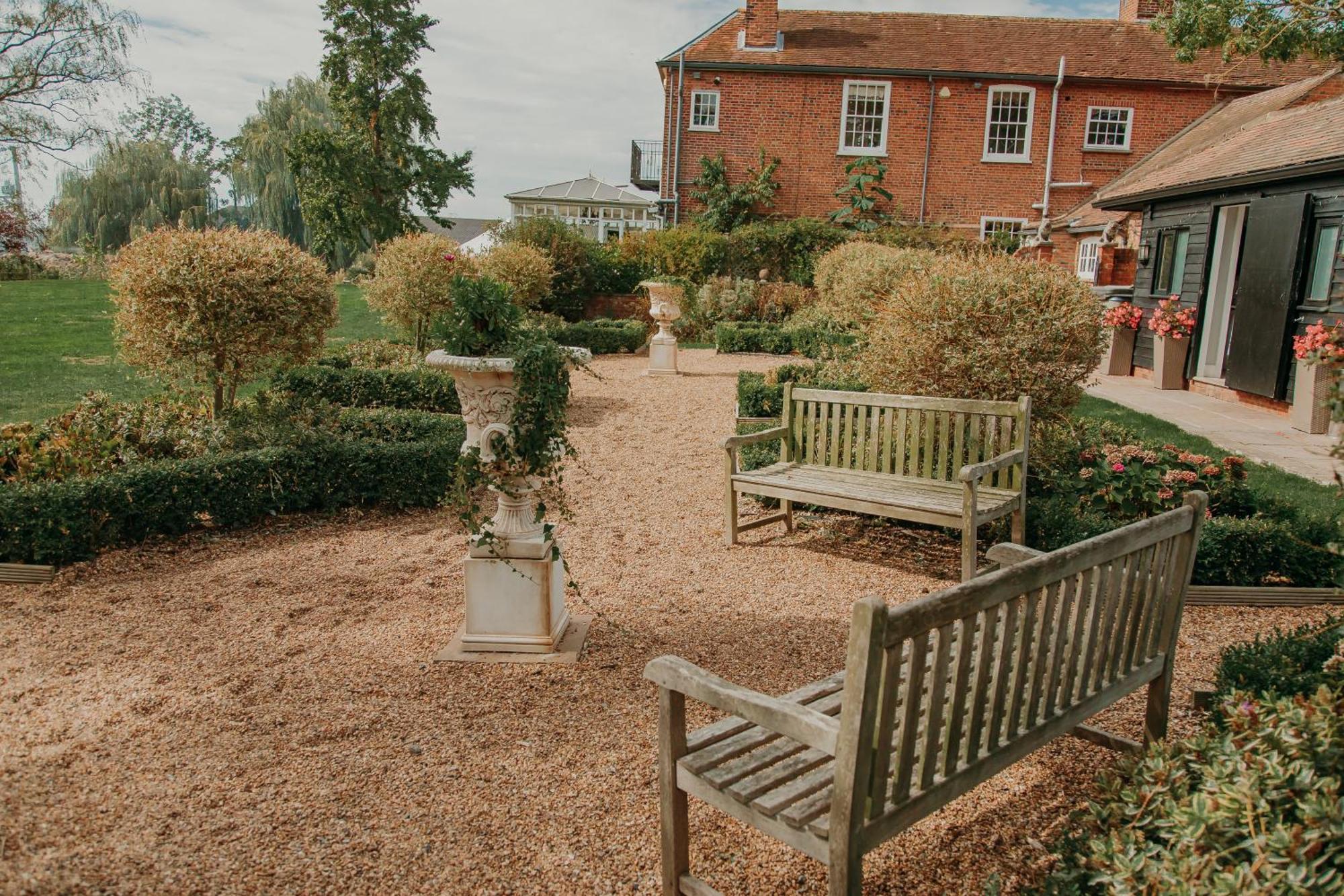 B&B Downham Hall Wickford Buitenkant foto
