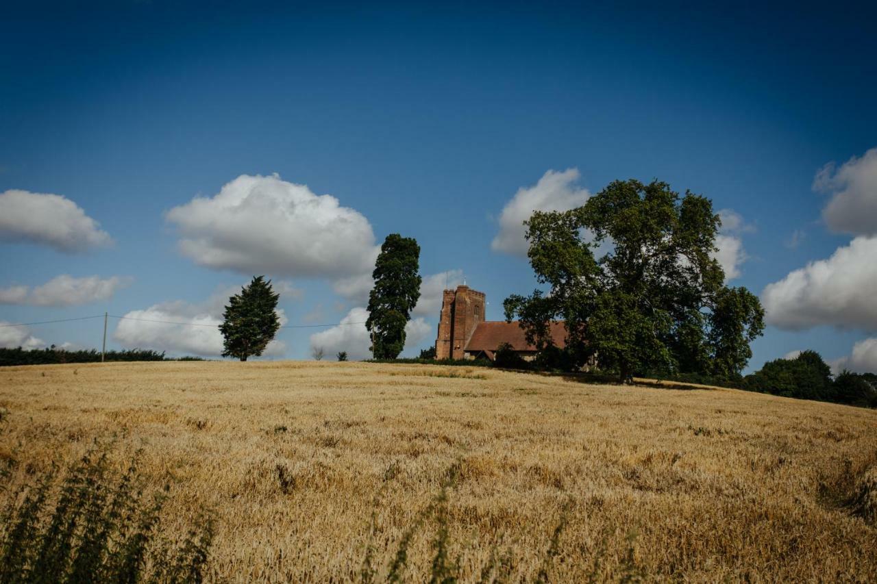 B&B Downham Hall Wickford Buitenkant foto